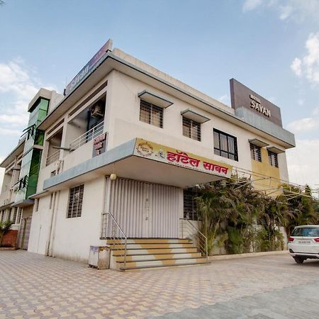 Oyo Slp013 Savan And Sapna Lodging Hotel Солапур Екстериор снимка
